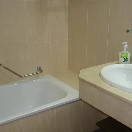 Club Calahonda Walking Distance To Apartment