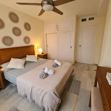 Club Calahonda Walking Distance To