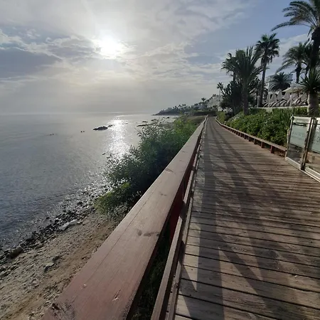 Apartment Club Calahonda Walking Distance To Sitio de Calahonda