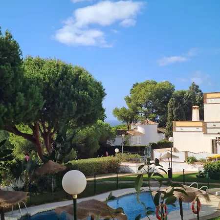 Club Calahonda Walking Distance To Sitio de Calahonda